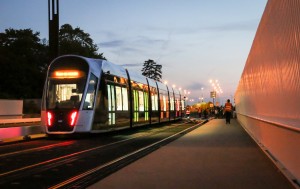 Tests et essais sur le Pont Rouge